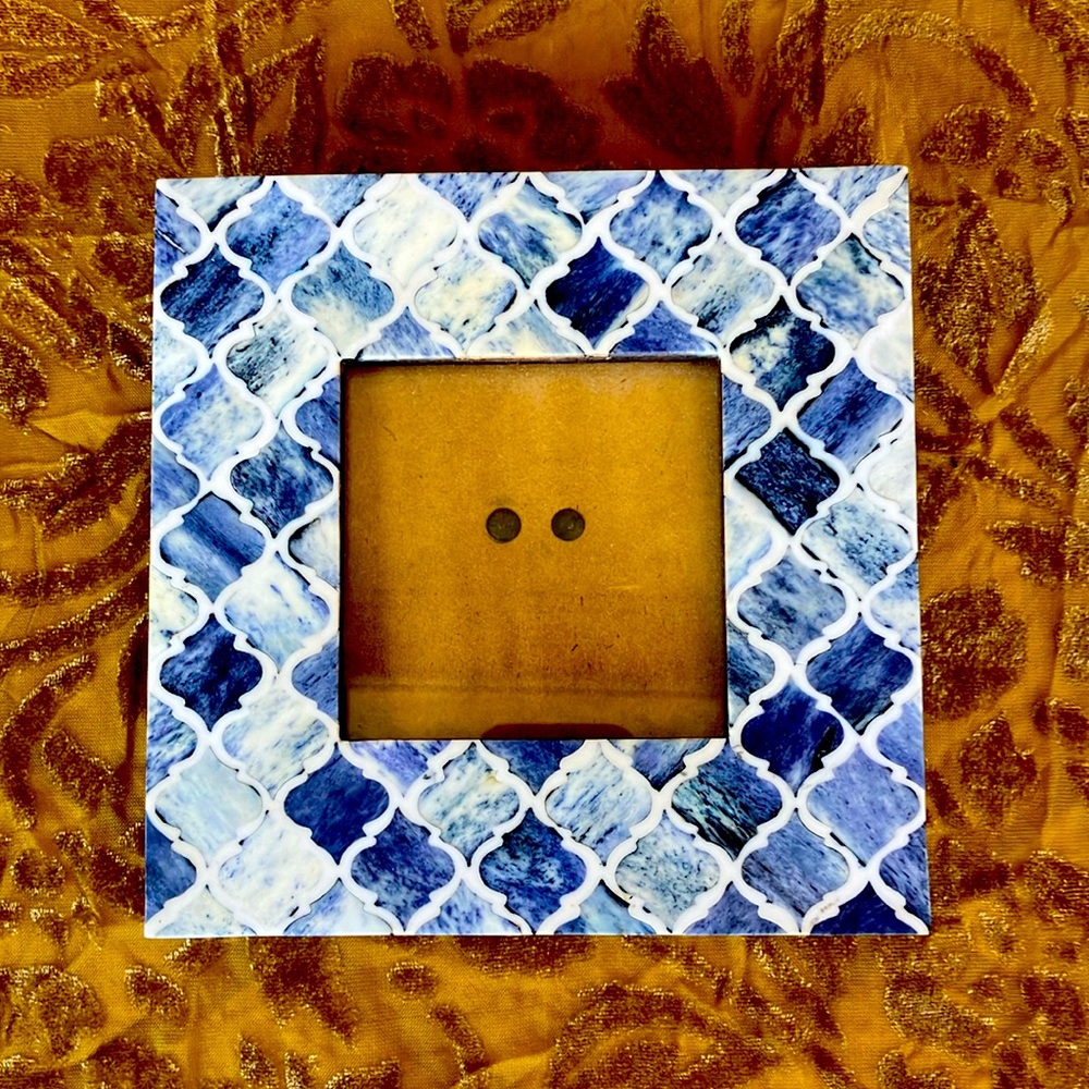 3x3 Picture Frame